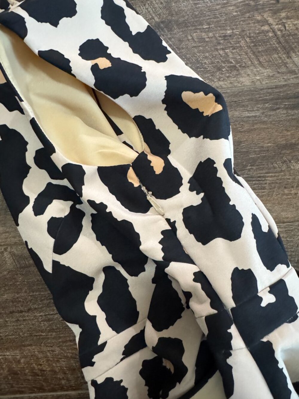 Finders Keepers Leopard Print Mini Dress Small Plunge V Neck Tulip Skirt Lined - Picture 9 of 11